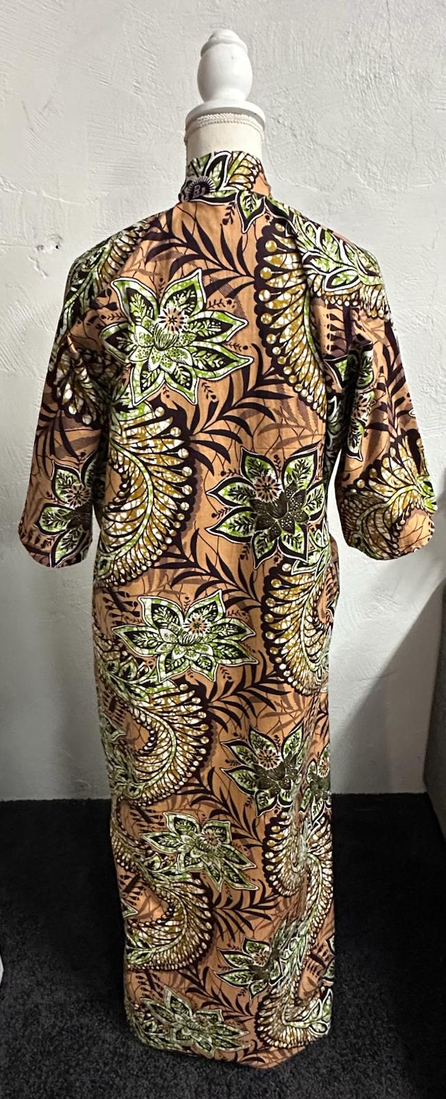 KIMONOS